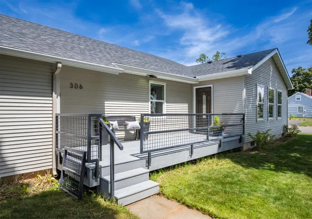2nd image of 306 W 3rd St, Cheney, WA 99004 | MLS# 202623038