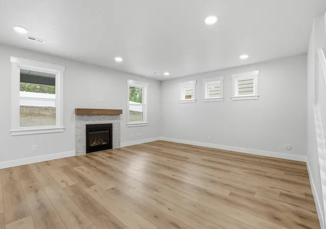 4th image of 1576 W 67Th Ave, Spokane, WA 99224 | MLS# 202623042