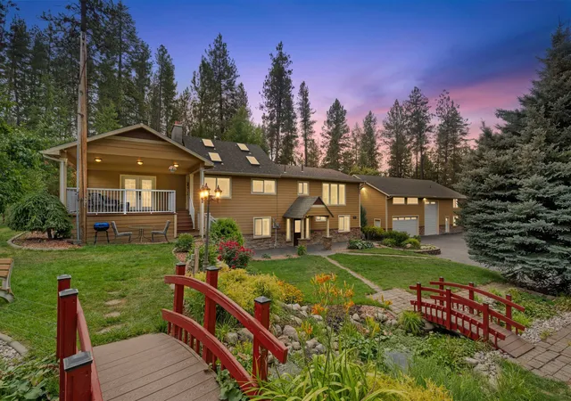1st image of 15922 E Foothills Rd, Spokane, WA 99217 | MLS# 202623046