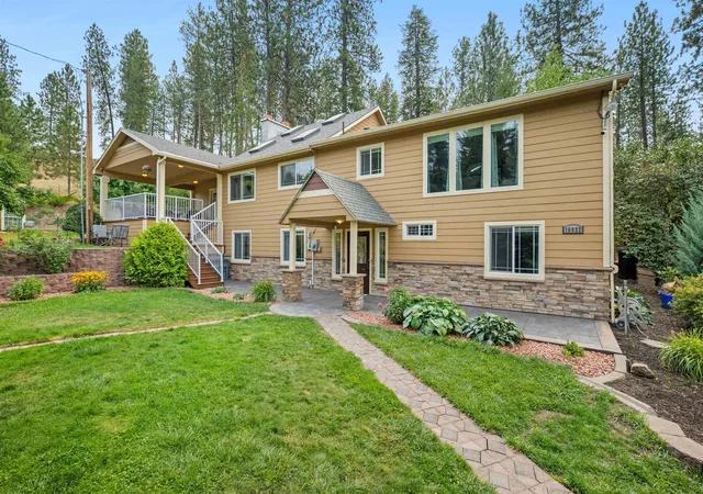 2nd image of 15922 E Foothills Rd, Spokane, WA 99217 | MLS# 202623046