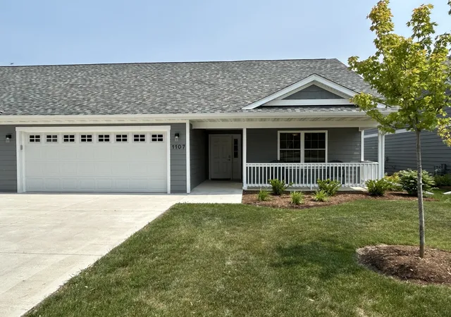 1st image of 1107 S 2nd St, Oregon, IL 61061 | MLS# 12284247