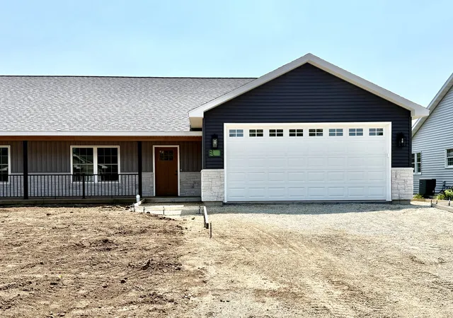 2nd image of 1411 North Ridge Dr, Rock Falls, IL 61071 | MLS# 12450104