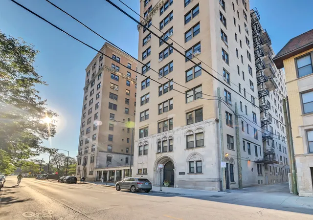 2nd image of 1755 E 55th St #301, Chicago, IL 60615 | MLS# 12471114