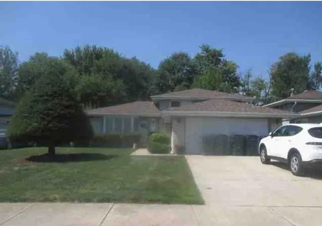 Photo 2 of Single family home for sale at 1259 Prince Dr, South Holland, IL 60473 | MLS# 12504490 | Listing updated on 2026-09-23