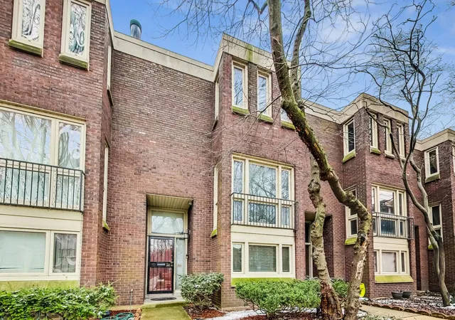 1st image of 2819 S Michigan Ave, Chicago, IL 60616 | MLS# 12526499