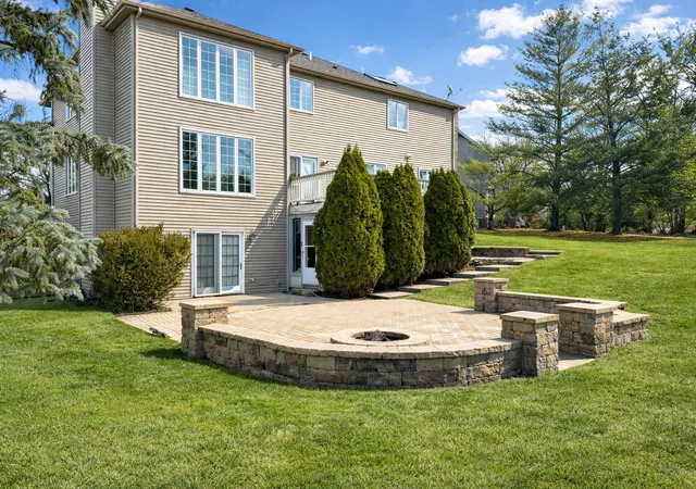 53rd image of 1344 Cantigny Ct, Naperville, IL 60565 | MLS# 12542254