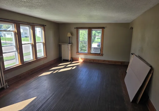 5th image of 802 E 5Th St, Sterling, IL 61081 | MLS# 12564655