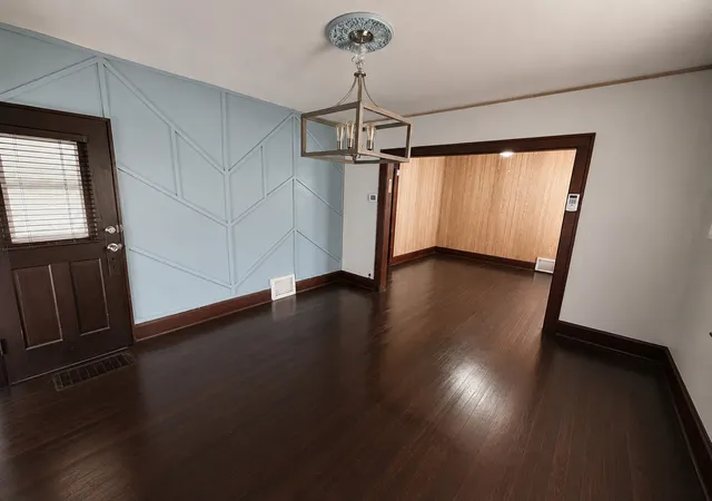 4th image of 16951 Winchester Ave, Hazel Crest, IL 60429 | MLS# 12571264