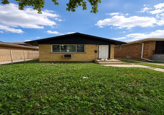 Photo 1 of Single family home for sale at (Undisclosed), Chicago, IL 60643 | MLS# 12599843 | Listing updated on 2026-08-21