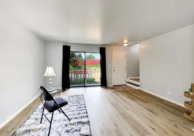Photo 4 of Condo for sale at 455 Verde Dr #455, Schaumburg, IL 60173 | MLS# 12602763 | Listing updated on 2026-08-31