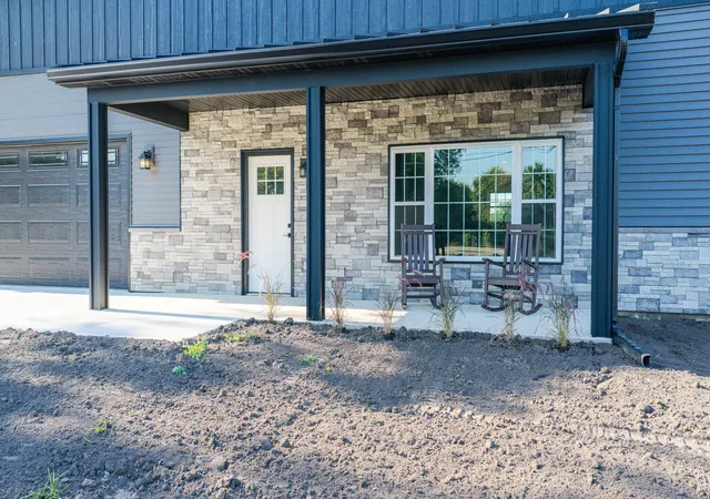 Photo 4 of Single family home for sale at 1854 W Backbone Rd, Princeton, IL 61356 | MLS# 12631275 | Listing updated on 2026-08-25