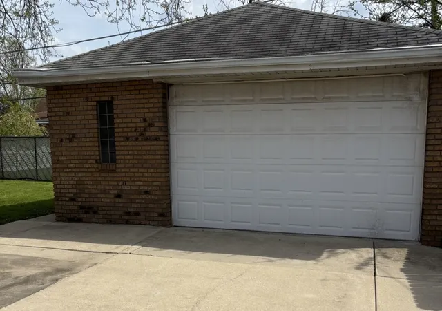 2nd image of 403 Morse Dr E, Northlake, IL 60164 | MLS# 12631482