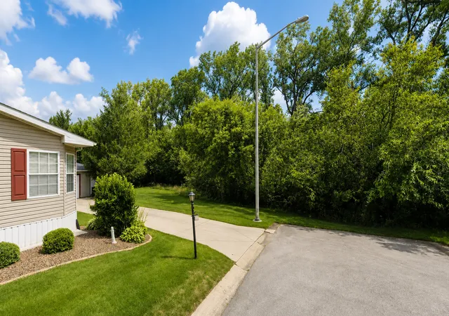 3rd image of 22654 Foxfire Dr, Frankfort, IL 60423 | MLS# 12636722