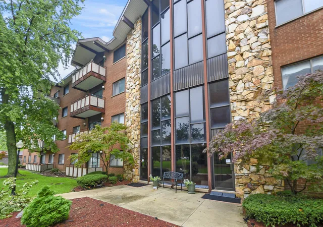 2nd image of 2311 183rd St #104, Homewood, IL 60430 | MLS# 12649976