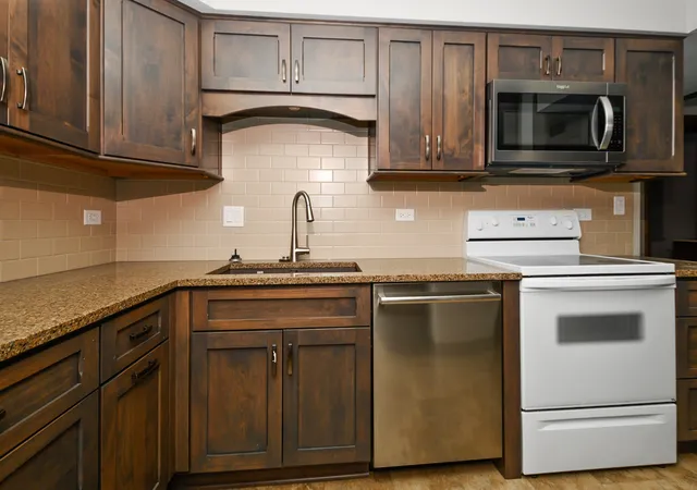5th image of 2311 183Rd St, Homewood, IL 60430