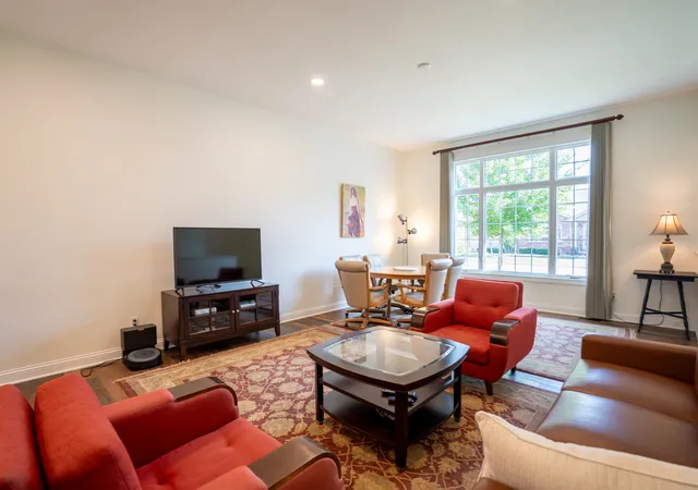 2nd image of 1402 Caro Ct #1402, Mahomet, IL 61853 | MLS# 12653310