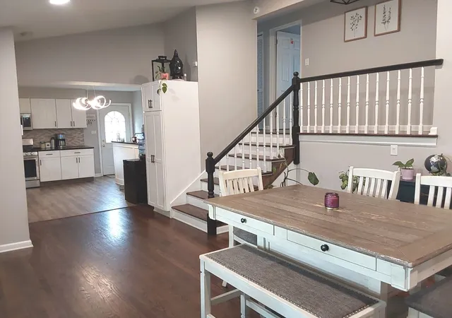 Photo 3 of Single family home for sale at 12661 S Major Ave, Palos Heights, IL 60463 | MLS# 12660322 | Listing updated on 2026-09-07