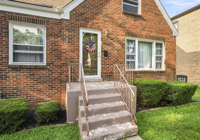3rd image of 3761 215Th St, Matteson, IL 60443 | MLS# 12663612