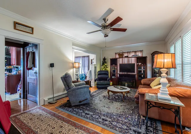 Photo 4 of Single family home for sale at 423 High St, Buda, IL 61314 | MLS# 12664679 | Listing updated on 2026-10-07