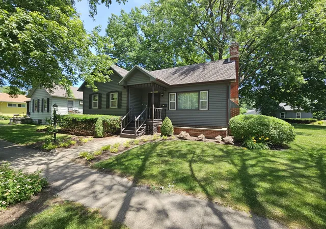2nd image of 48 N Market St, Momence, IL 60954 | MLS# 12669429