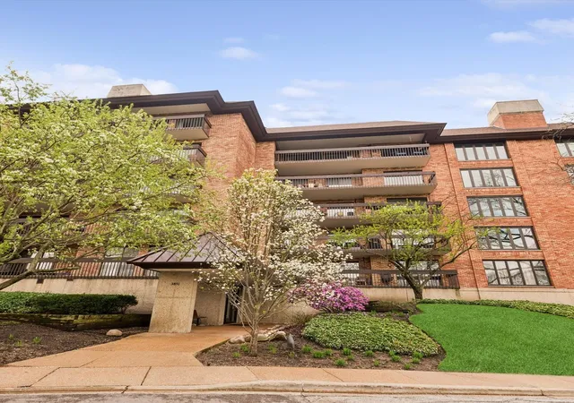 1st image of 3851 Mission Hills Rd #303, Northbrook, IL 60062 | MLS# 12671340