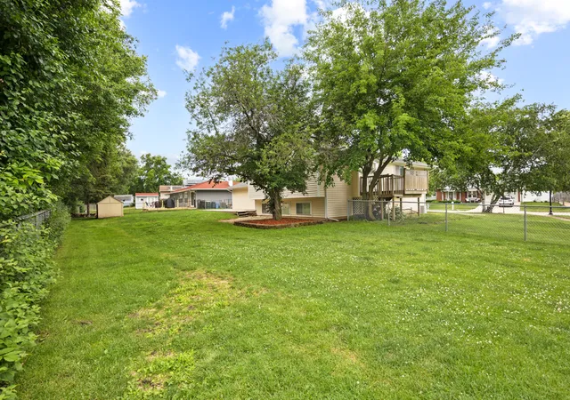 27th image of 1381 Volkamer Trl, Elk Grove Village, IL 60007 | MLS# 12673024