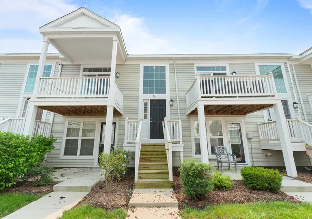 1st image of 804 Four Seasons Blvd #804, Aurora, IL 60504 | MLS# 12675511