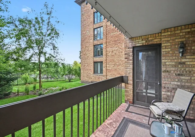 12th image of 1671 Mission Hills Rd #104, Northbrook, IL 60062 | MLS# 12676627