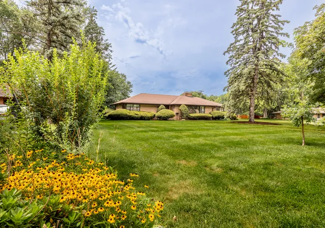 2nd image of 254 Wing Park Blvd, Elgin, IL 60123 | MLS# 12677316