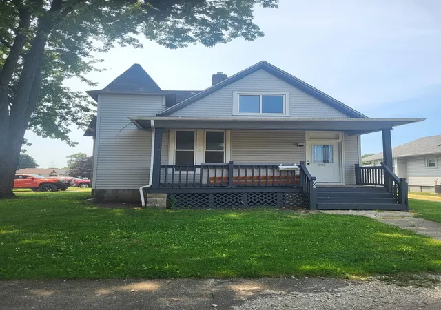 2nd image of 902 Madison St, Streator, IL 61364 | MLS# 12677510