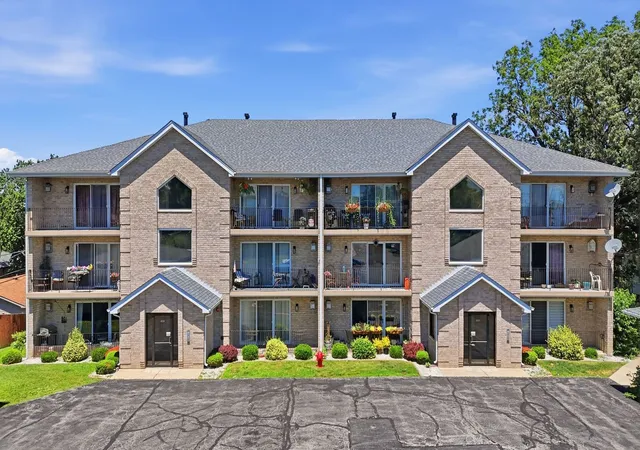 Photo 1 of Condo for sale at 8836 Amelia Ct #1A, Justice, IL 60458 | MLS# 12679166 | Listing updated on 2026-09-27