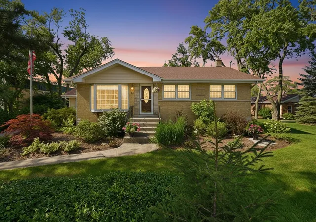 37th image of 24 W 168th St, South Holland, IL 60473 | MLS# 12681999