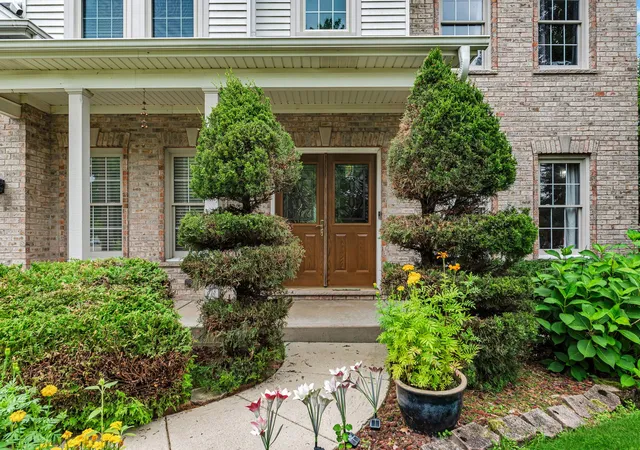 2nd image of 4756 Fesseneva Ln, Naperville, IL 60564 | MLS# 12683681