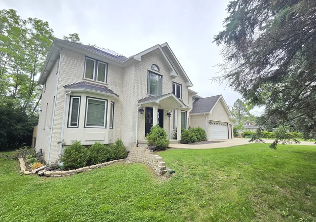 Photo 2 of Single family home for sale at 16w374 94th Street, Burr Ridge, IL 60527 | MLS# 12684298 | Listing updated on 2026-09-07