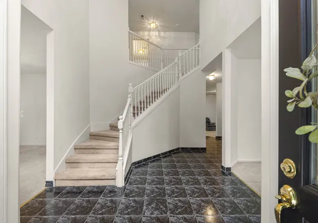 Photo 3 of Single family home for sale at 16w374 94th Street, Burr Ridge, IL 60527 | MLS# 12684298 | Listing updated on 2026-09-07