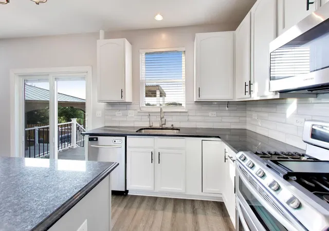 4th image of 3356 Sonoma Cir, Lake In The Hills, IL 60156 | MLS# 12684408