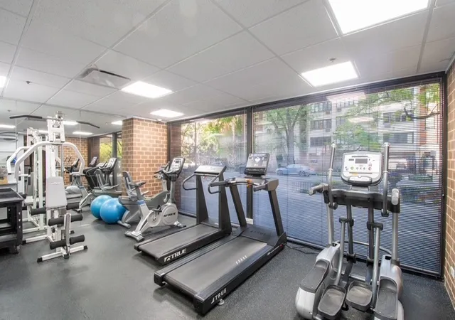 2nd image of 1410 N State Pkwy, Chicago, IL 60610