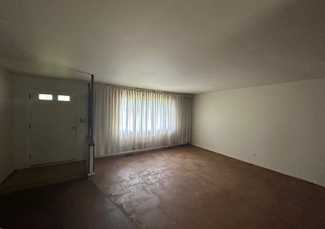 2nd image of 721 Grace Ct, Schaumburg, IL 60193 | MLS# 12684450