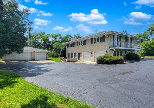 Photo 3 of Single family home for sale at 13900 108th Avenue, Orland Park, IL 60467 | MLS# 12685108 | Listing updated on 2026-08-17