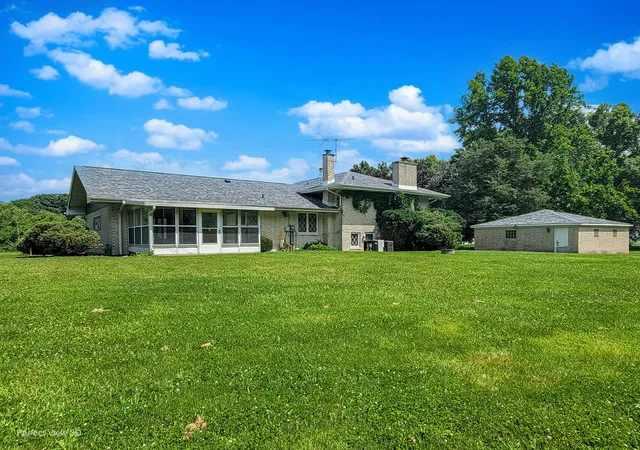 Photo 4 of Single family home for sale at 13900 108th Avenue, Orland Park, IL 60467 | MLS# 12685108 | Listing updated on 2026-08-17