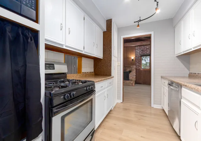 4th image of 612 Westnedge Rd, Joliet, IL 60435 | MLS# 12685127