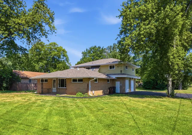 Photo 1 of Single family home for sale at 2802 15th Street, Winthrop Harbor, IL 60096 | MLS# 12685306 | Listing updated on 2026-09-08