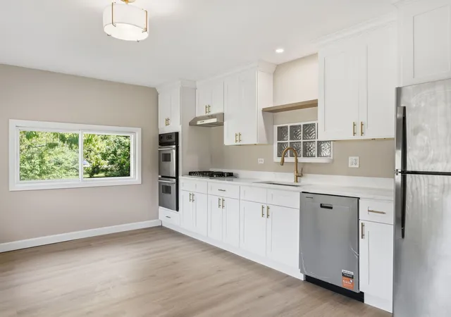 Photo 2 of Single family home for sale at 2802 15th Street, Winthrop Harbor, IL 60096 | MLS# 12685306 | Listing updated on 2026-09-08