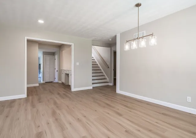 Photo 3 of Single family home for sale at 2802 15th Street, Winthrop Harbor, IL 60096 | MLS# 12685306 | Listing updated on 2026-09-08