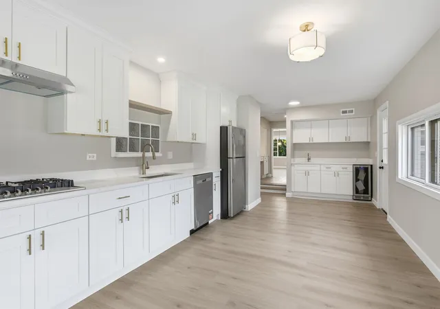 Photo 4 of Single family home for sale at 2802 15th Street, Winthrop Harbor, IL 60096 | MLS# 12685306 | Listing updated on 2026-09-08
