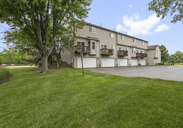 22nd image of 896 Cherry Creek Dr, Grayslake, IL 60030 | MLS# 12686114