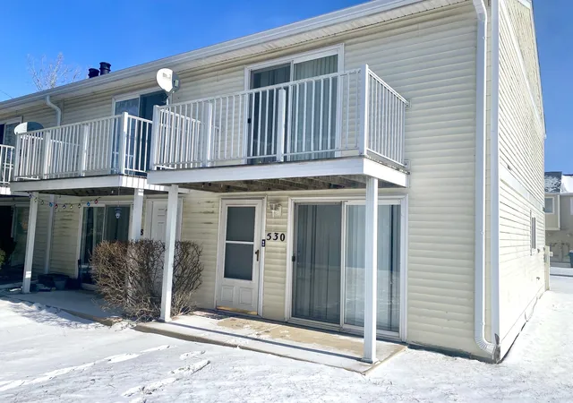 Photo 1 of Townhouse for sale at 530 Meadow Green Ln #530, Round Lake Beach, IL 60073 | MLS# 12687211 | Listing updated on 2026-08-18