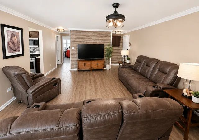 Photo 3 of Condo for sale at 7101 98th Street #301, Chicago Ridge, IL 60415 | MLS# 12687519 | Listing updated on 2026-08-30