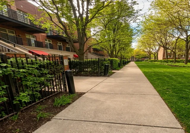 Photo 1 of Condo for sale at 1033 E 46th Street #406, Chicago, IL 60653 | MLS# 12687922 | Listing updated on 2026-08-25