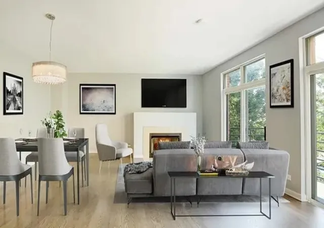 Photo 2 of Condo for sale at 1033 E 46th Street #406, Chicago, IL 60653 | MLS# 12687922 | Listing updated on 2026-08-25